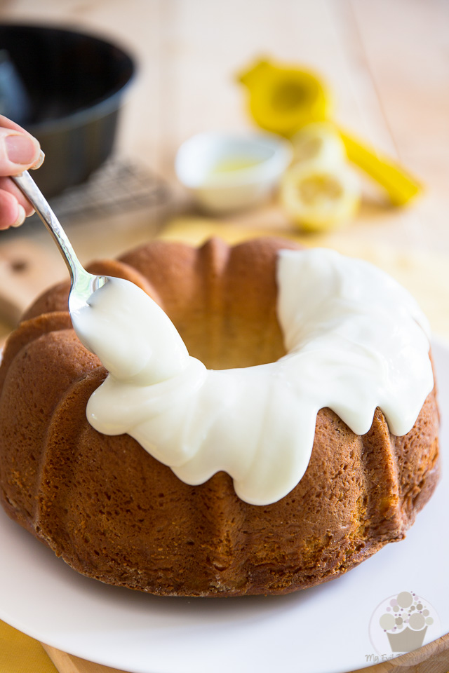 Icing the cake - Lemon Cream Cheese Bundt Cake step-by-step instructions