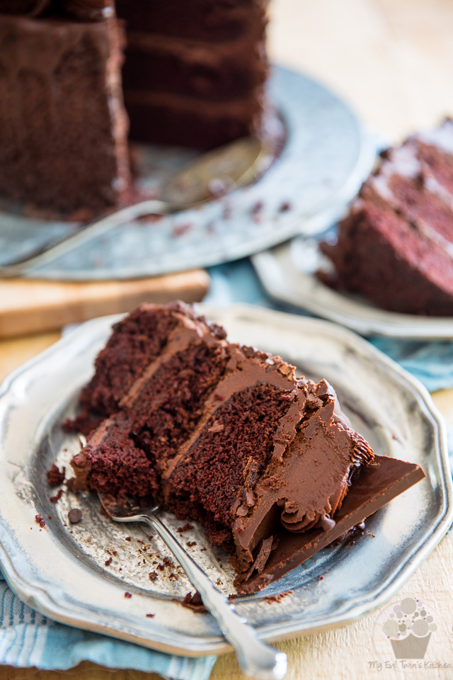 For the real hard-core chocolate lovers; this wicked windmill chocolate cake is a true masterpiece that's guaranteed to wow your guests.