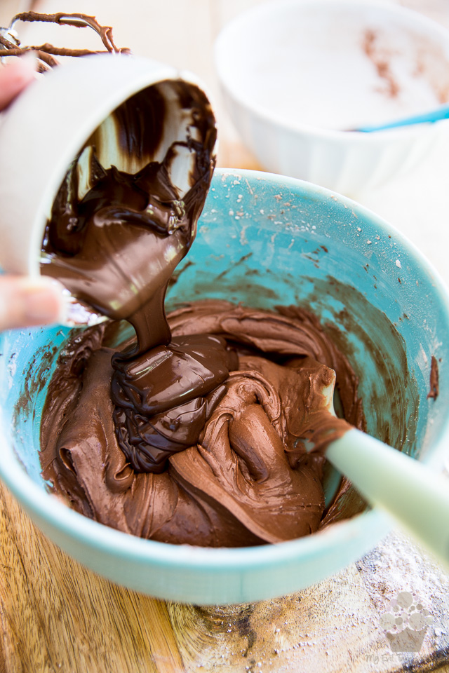 Marbled Chocolate Banana Bread with Chocolate Cream Cheese Frosting by My Evil Twin's Kitchen | step-by-step instruction on eviltwin.kitchen