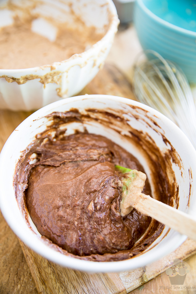 Marbled Chocolate Banana Bread with Chocolate Cream Cheese Frosting by My Evil Twin's Kitchen | step-by-step instruction on eviltwin.kitchen