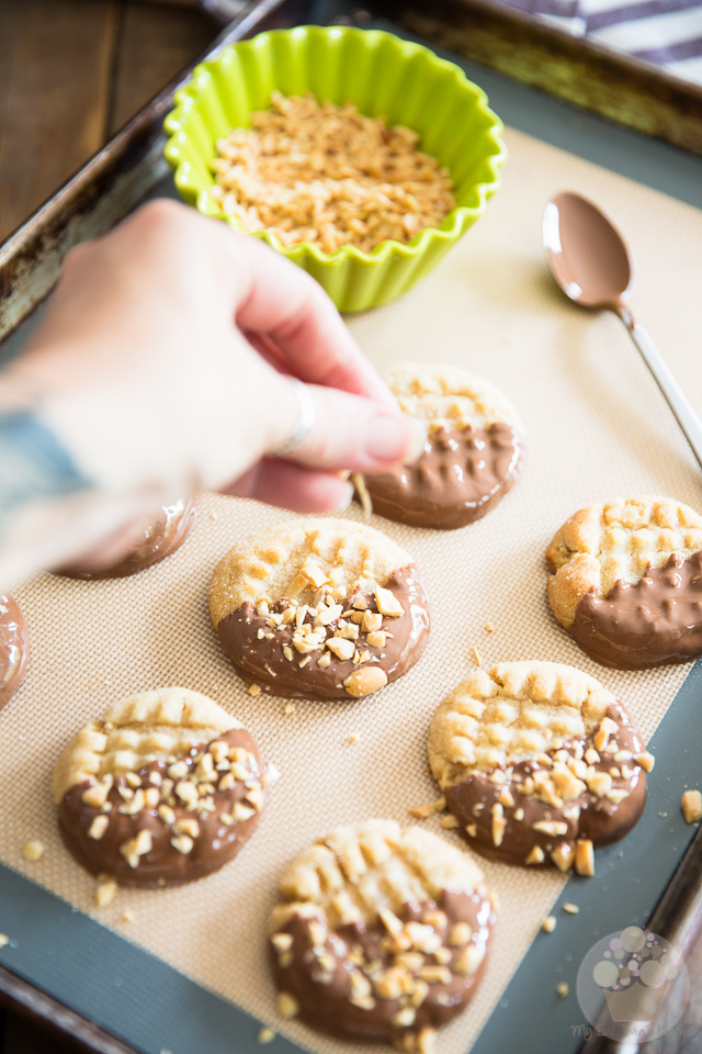 Chocolate Dipped Peanut Butter Cookies by My Evil Twin's Kitchen | Step-by-step instructions on eviltwin.kitchen