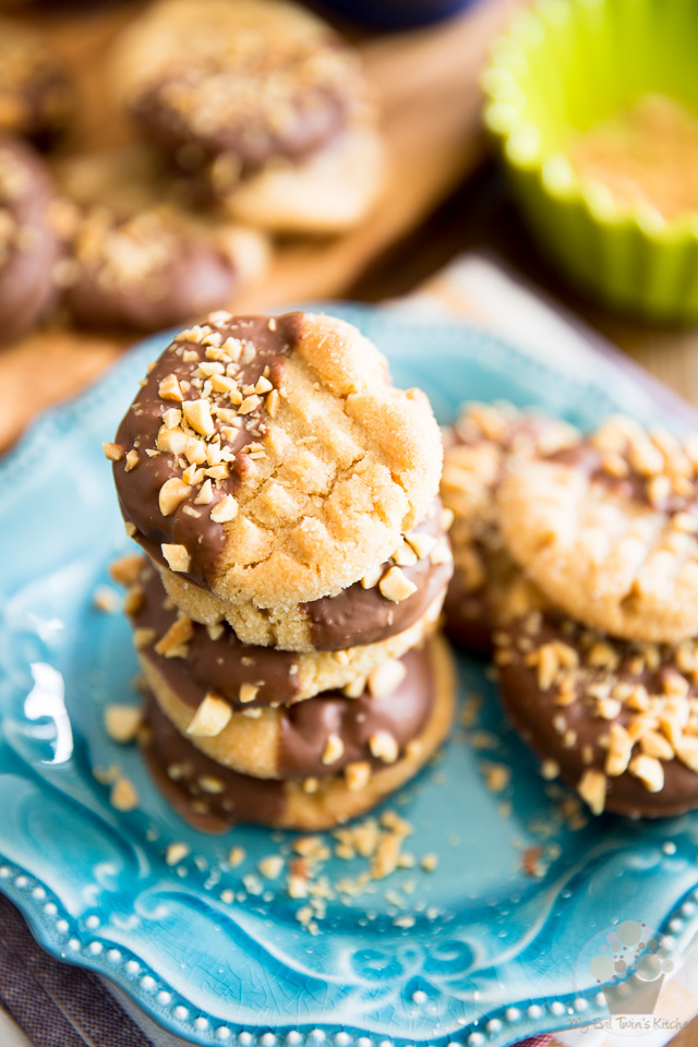 Dangerously chewy and peanut-buttery, these Chocolate Dipped Peanut Butter Cookies are what serious peanut butter lovers' dreams are made of! 