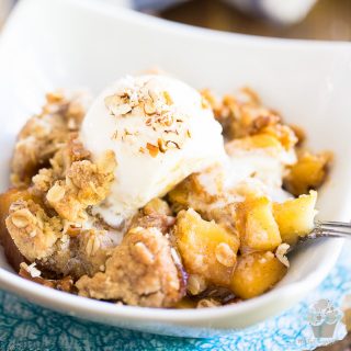 Quick and easy to make, this Caramelized Apple Crumble puts a twist on a classic weeknight dessert that the whole family will love!
