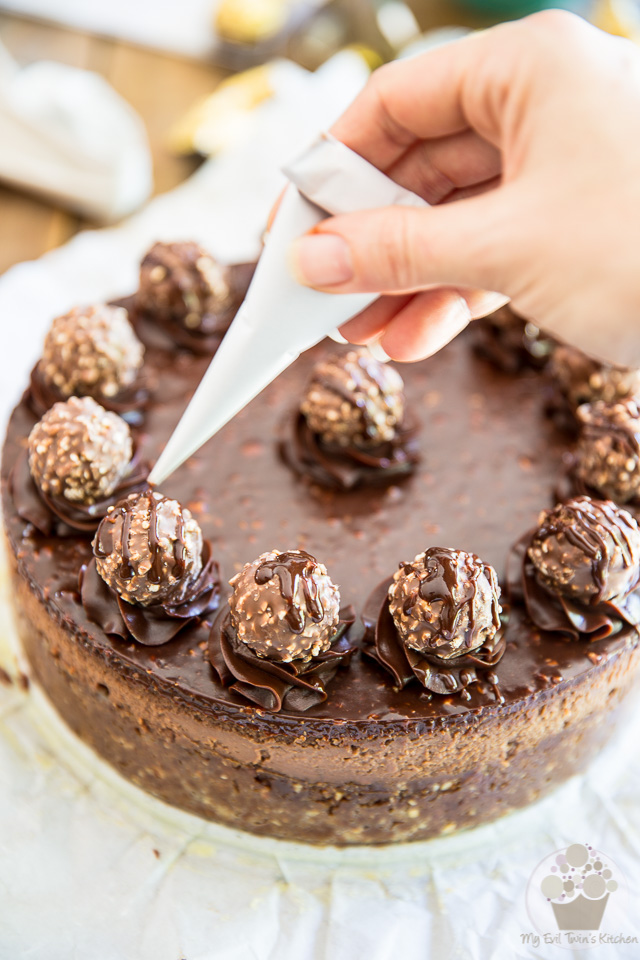 Ferrero Rocher Nutella Cheesecake by My Evil Twin's Kitchen | Recipe and step-by-step instructions on eviltwin.kitchen