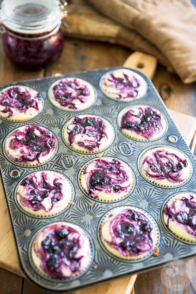 Mini Blueberry Cheesecakes by My Evil Twin's Kitchen | Recipe and step-by-step instructions on eviltwin.kitchen