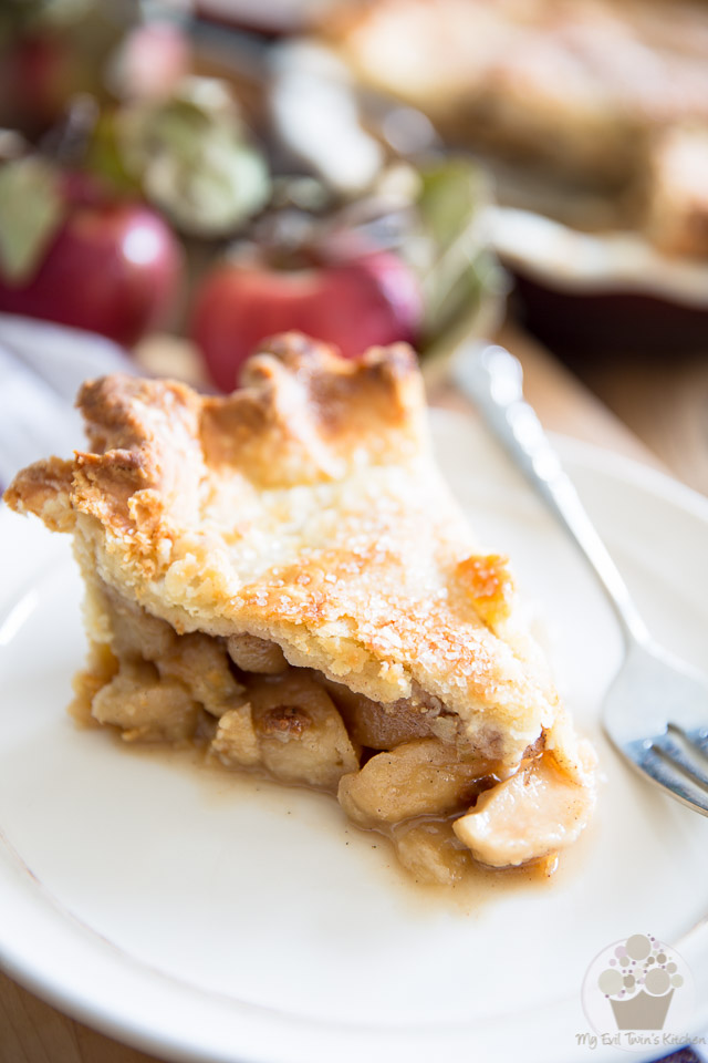 This Brown Sugar Maple Apple Pie is a veritable Food of love thing - A delicious way to occupy a lazy autumn afternoon...