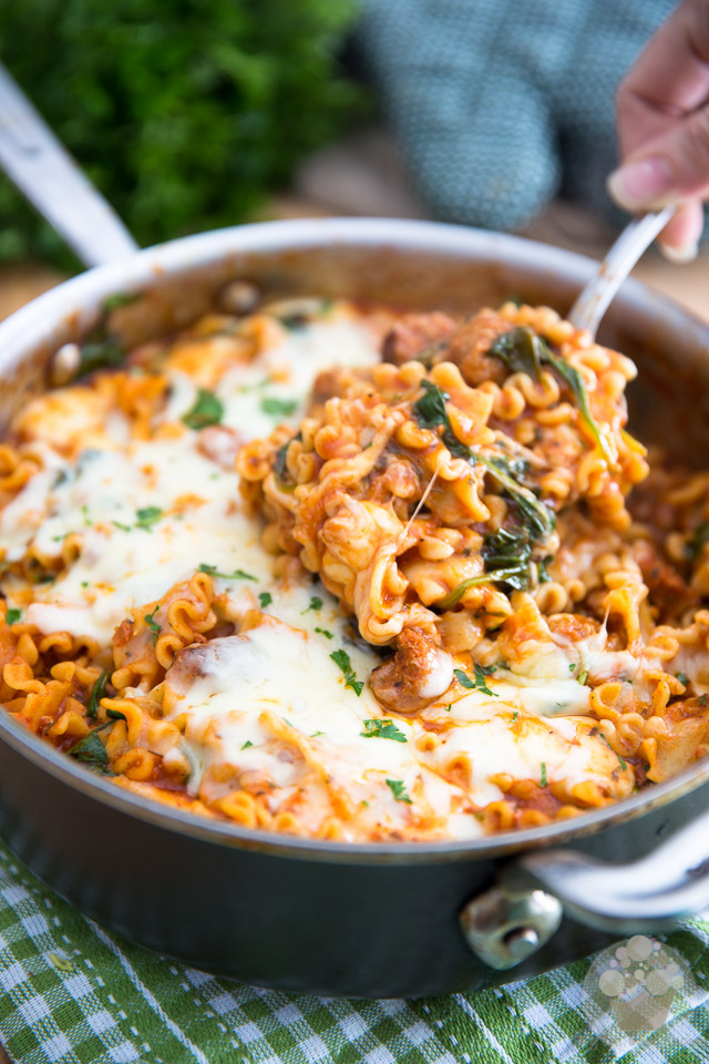 5 ingredients and about 20 minutes of your time are all you need to whip up this crazy delicious Italian Sausage Skillet Lasagna!