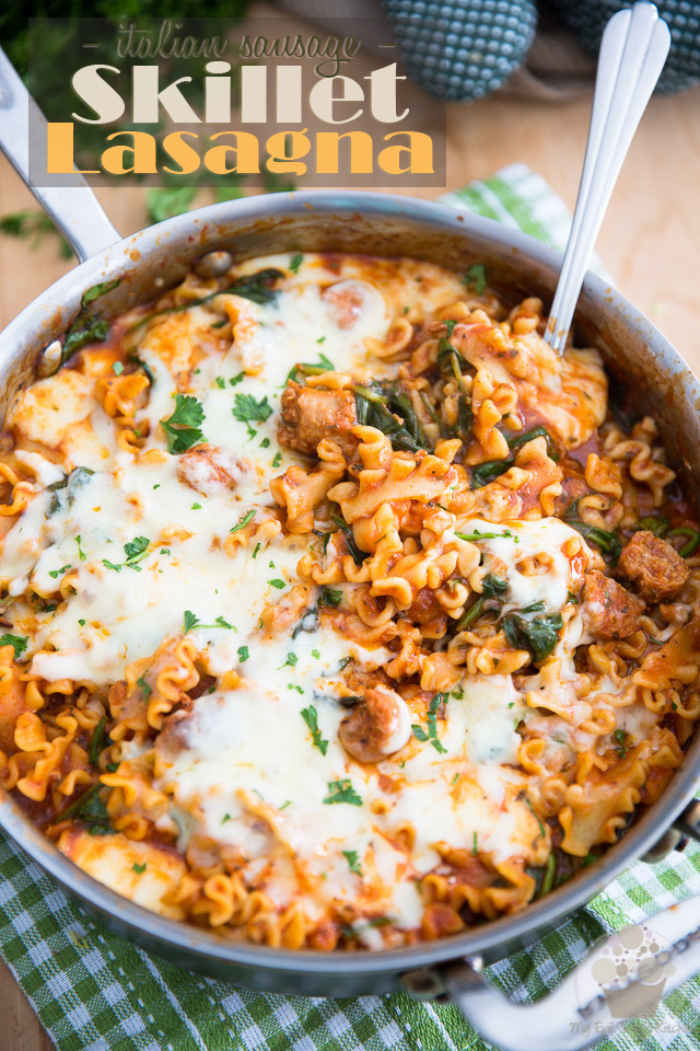 5 ingredients and about 20 minutes of your time are all you need to whip up this crazy delicious Italian Sausage Skillet Lasagna!