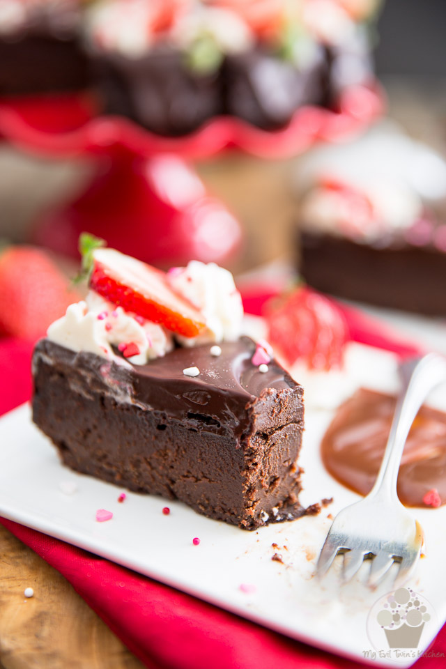 So rich, dense, creamy and decadent, this Flourless Chocolate Cake is what every true chocolate lovers' dreams are made of!