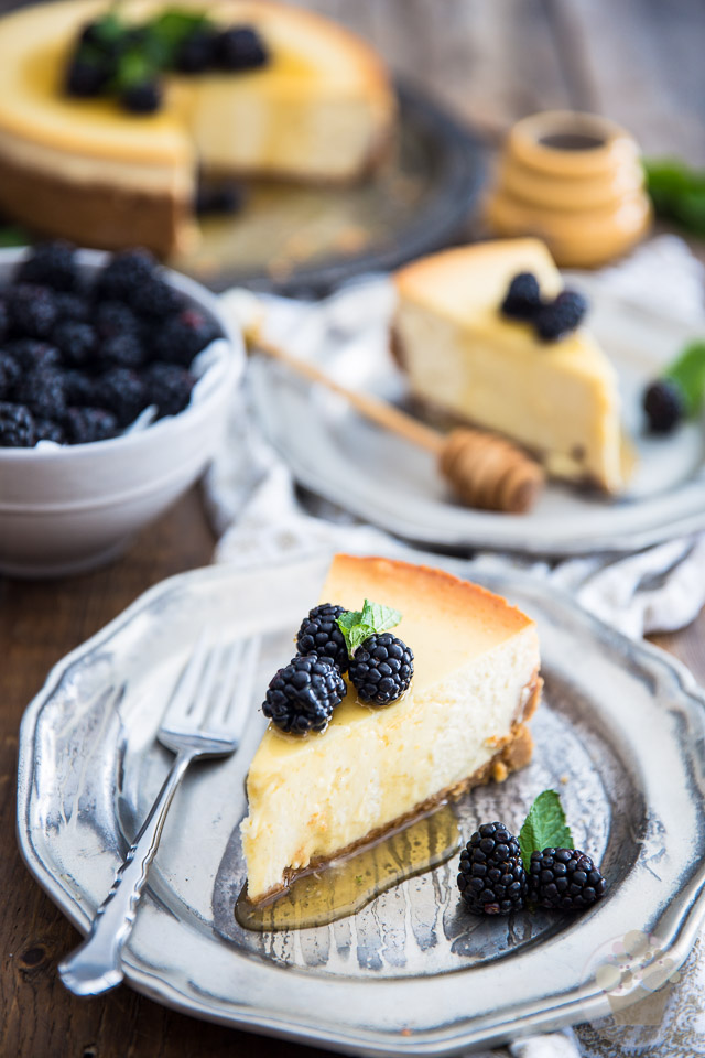 Blackberry Honey Goat Cheese Cheesecake by My Evil Twin's Kitchen | Recipe and step-by-step instructions on eviltwin.kitchen