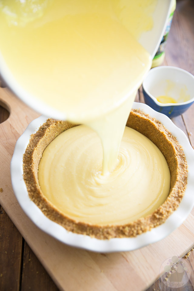 Classic Key Lime Pie by My Evil Twin's Kitchen | Recipe and step-by-step instructions on eviltwin.kitchen