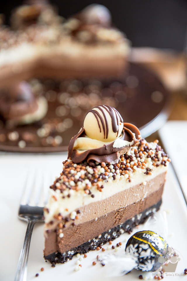 Triple Chocolate No-Bake Cheesecake by My Evil Twin's Kitchen | Recipe and step-by-step instructions on eviltwin.kitchen