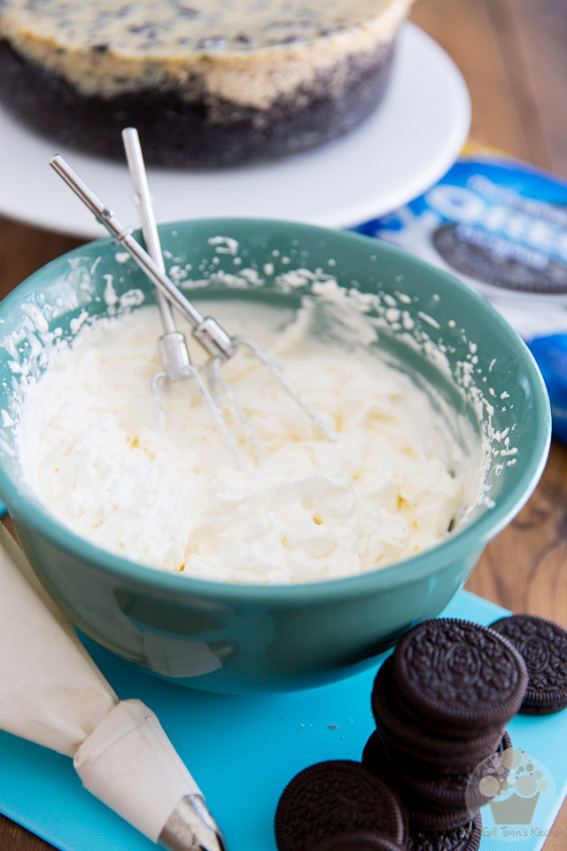 Cookies and Cream Oreo Cheesecake by My Evil Twin's Kitchen | Recipe and step-by-step instructions on eviltwin.kitchen